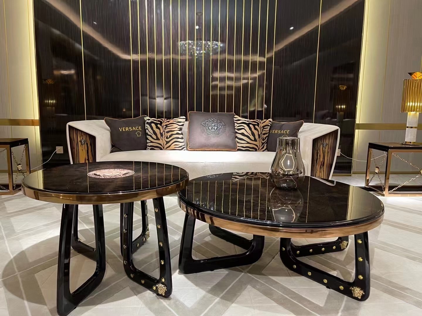 #HF3001 Italian Versace Coffee Table Set - Image 5