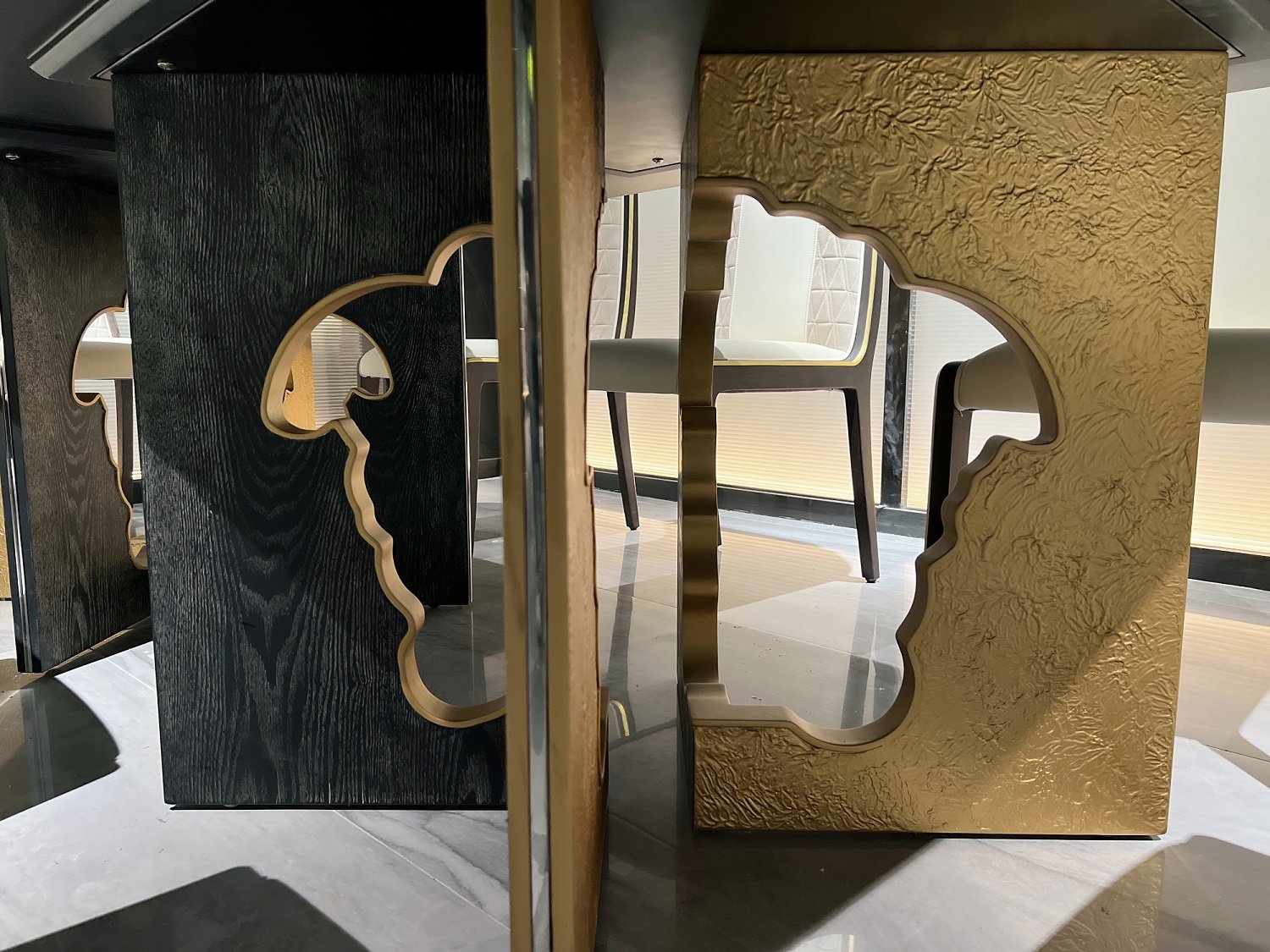 #HL6001 Versace Dining Table Made in China - Image 7